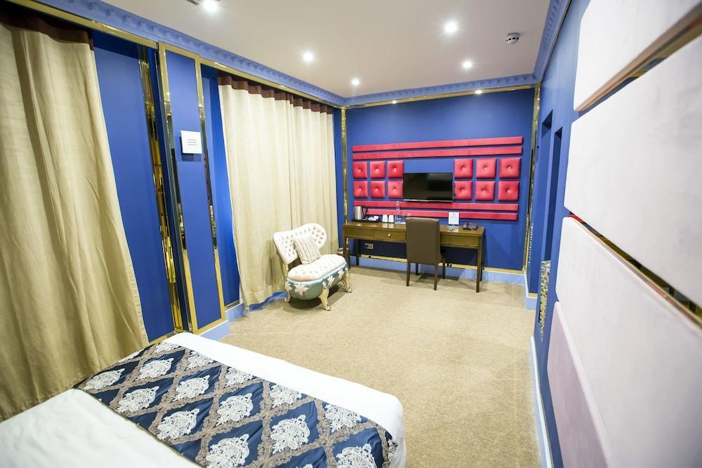 Grand Sapphire Hotel & Banqueting Кройдон Екстериор снимка